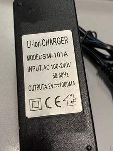 Б/в Ліхтарик Pelsan 40-60 led`li 01-200900318