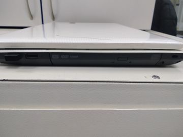 Б/в Ноутбук екран 15,6" Acer core i5 430m 2,26ghz /ram3072mb/ hdd500gb/ dvd rw 01-200900284