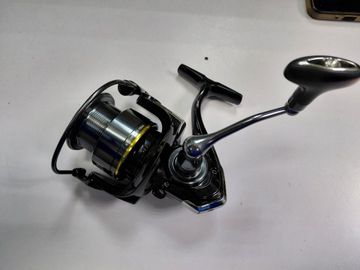 Б/в Котушка рибальська Favorite u1 / 4000s 01-200904973