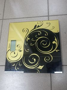 Б/в Електронні ваги Saturn st-ps1241 01-200910395