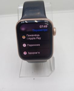 Б/в Смарт-годинник Apple watch se gps 40mm 01-200911955