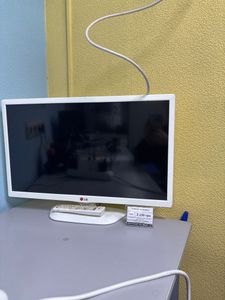 Б/в Телевізор Lg 24lb457u 01-200901011