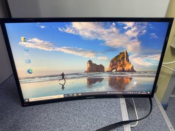 Б/у Монитор Samsung c24f396fhi 01-200918872