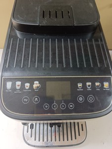 Б/в Кавоварка Delonghi magnifica evo next ecam 310.80.sb 01-200929399