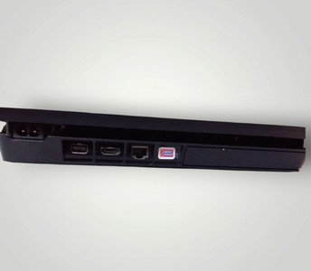 Б/у Игровая приставка Sony playstation 4 slim 1tb 01-200907748
