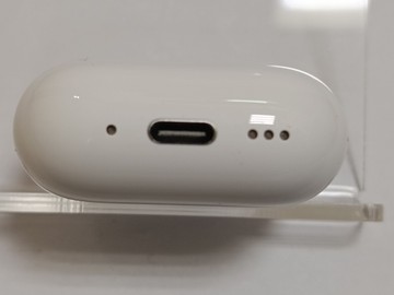 Б/в Навушники Apple airpods 4 with active noise cancellation 01-200962500