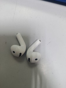Б/в Навушники Apple airpods 4 01-200971777