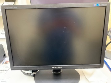 Б/в Монітор Samsung e1920 01-200986513