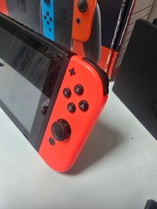 Б/в Ігрова приставка Nintendo switch 01-200950508