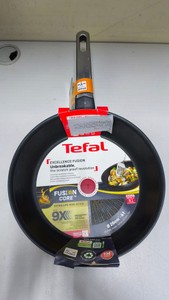 Б/у Сковорода  Tefal excellence fusion 26см g3380502 01-201005212