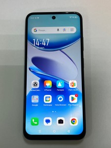 Б/в Мобільний телефон Infinix smart 9 4/128gb 01-201053846