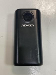 Б/в Зовнішній акумулятор Adata p10000qcd 10000 mah 01-201094761