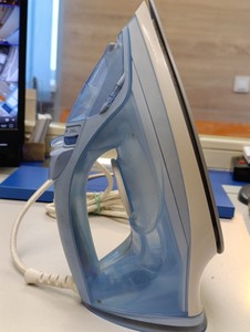 Б/у Утюг Philips gc2676 01-201102064