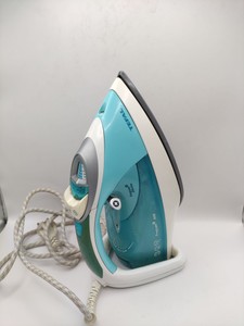 Б/в Праска Tefal program 8 power jeans 400 fv9340 01-201108434