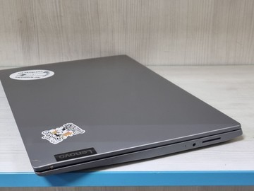 Б/в Ноутбук Lenovo 15/amd a6 9225 ddr4/4gb ddr2/hdd 500 gb/ssd *відсутній/*інтегрована 01-201116177
