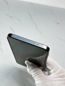 Б/в Мобільний телефон Samsung galaxy a37 5g 8/256gb 01-201123606