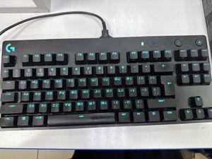 Б/в Клавіатура Logitech g pro mechanical gaming us 01-201117019
