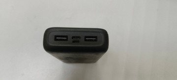 Б/у Повербанк Griffin gp-149-blk 20 000mah 01-201140390
