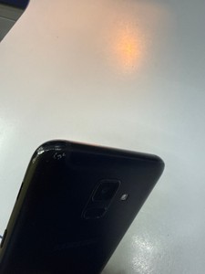Б/в Мобільний телефон Samsung sm-a600fn galaxy a6 duos 01-201181707