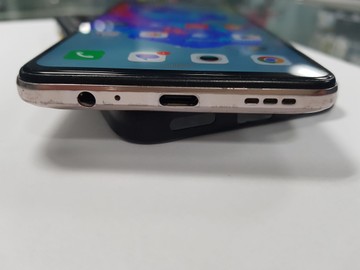 Б/в Мобільний телефон Tecno camon 18p 8/128gb 01-201180842