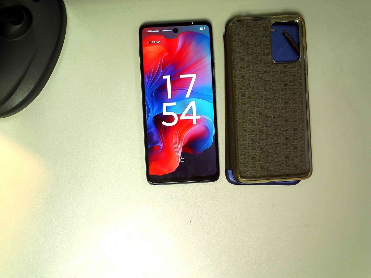 g04 4/64gb