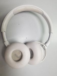 01-200621621: Jbl tune 670nc