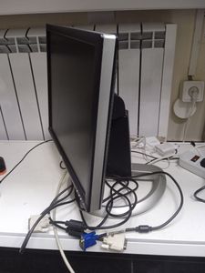 01-200740515: Dell ultrasharp 1905fp