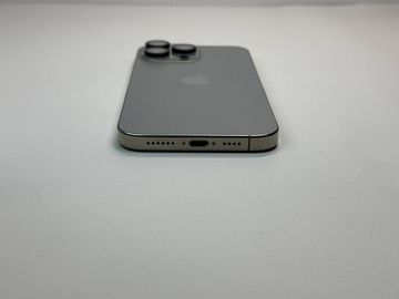 Б/в Мобільний телефон Apple iphone 16 pro max 256gb 01-200782626