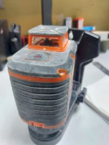 Б/у Лазерный нивелир Tekhmann tsl-5 01-200811391