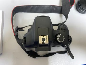 Б/в Фотоапарат Canon eos 4000d + ef-s 18-55 1:3.5-5.6 iii 01-200810347