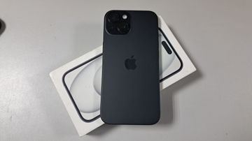 Б/в Мобільний телефон Apple iphone 15 128gb 01-200814543