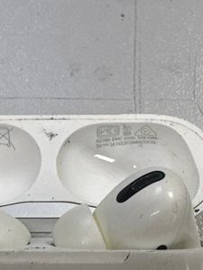 Б/у Наушники Apple airpods pro 01-200825017