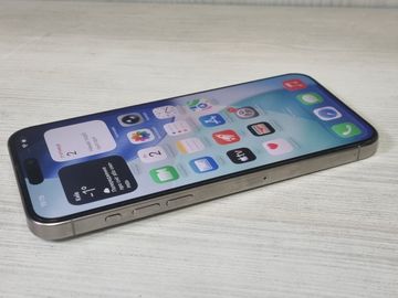 Б/у Мобильный телефон Apple iphone 15 pro max 256gb 01-200833151