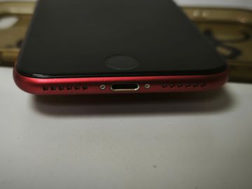 Б/у Мобильный телефон Apple iphone se 2020 128gb 01-200833759