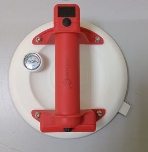 Б/в Присоска вакуумна Mechanic mechanic powerfix auto 01-200833812