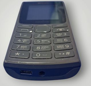 Б/у Мобильный телефон Nokia 106 01-200800366