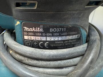 Б/у Шлифмашина вибро Makita bo3711 01-200749399