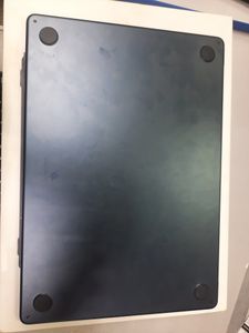 Б/в Ноутбук Apple macbook air 15" 2025 01-200845423