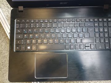 Б/в Ноутбук Acer 15/core i5 7200u ddr3/8gb ddr3/hdd *відсутній/ssd 240 gb/geforce gtx950m 01-200846210