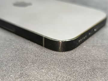 Б/в Мобільний телефон Apple iphone 14 pro 256gb esim 01-200855897