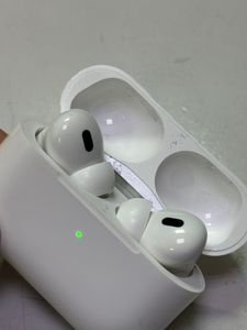 Б/в Навушники Apple airpods pro 2nd generation with magsafe charging case usb-c 01-200858739