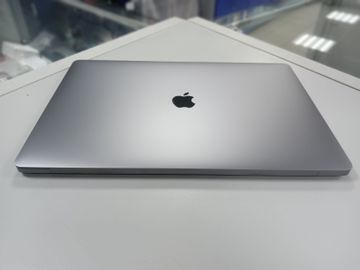 Б/в Ноутбук Apple macbook pro 16" 2019 a2141 core i9 2,4ghz/ram16gb/ssd1tb/amd radeon pro 5500m 4gb 01-200814583