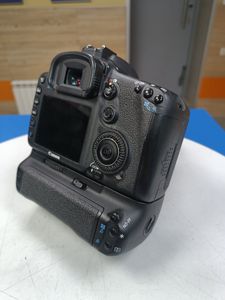 Б/в Дзеркальний фотоапарат Canon eos 7d + tamron af 17 50mm f 2.8 if 67 a16 + canon bg-e7 + seconic l-308b 01-200861680