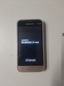 Б/в Мобільний телефон Samsung galaxy j1 mini 2016 01-200865750