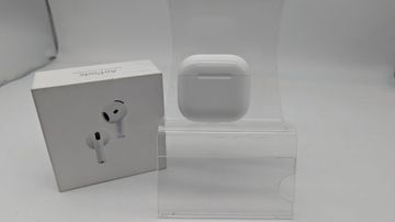 Б/в Навушники Apple airpods 4 with active noise cancellation 01-200865193