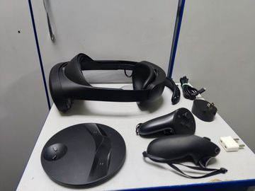 Б/в Окуляри віртуальної реальності Meta quest pro 01-200888362