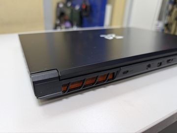 Б/в Ноутбук Dream Machines 15/core i7-13620h ddr5/32gb ddr5/hdd *відсутній/ssd 1000 gb/geforce rtx4050 6gb 01-200873162