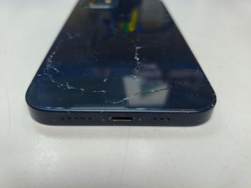 Б/в Мобільний телефон Apple iphone 12 128gb 01-200880358