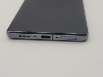 Б/в Мобільний телефон Oppo find x6 pro 16/256gb 01-200898677