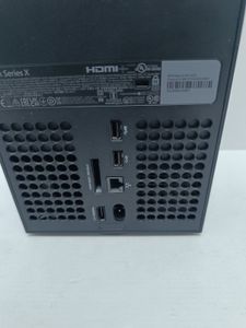 Б/в Ігрова приставка Microsoft xbox series x 1tb 01-200900300